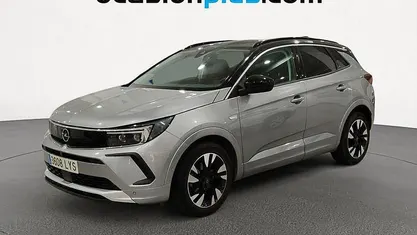 Usado Opel Grandland X Ultimate 131 CV (96 kW) 2022 Gris SUV