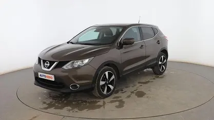 Marrón Usado 2015 Nissan Qashqai Tekna SUV | 13.799 € (Precio justo)