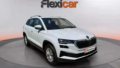 Usado 2024 Skoda Karoq Selection SUV | 25.190 € (Precio justo)
