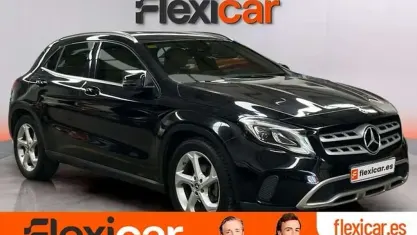 Usado Mercedes GLA200 Urban 136 CV (100 kW) 2017 Negro SUV