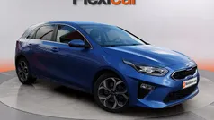Azul Usado 2021 Kia Ceed GT GT-Line Berlina | 17.990 € (Buen precio)