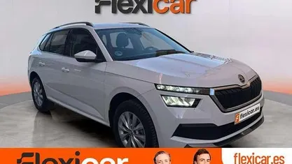 Usado Skoda Kamiq Ambition 110 CV (80 kW) 2022 SUV