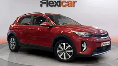 Rojo Usado 2023 Kia Stonic SUV | 14.990 € (Precio justo)