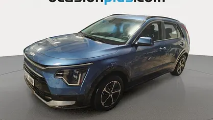 Azul Usado 2024 Kia Niro SUV | 20.137 € (Buen precio)