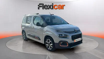 Usado Citroën Berlingo Feel 110 CV (80 kW) 2019 Gris Monovolumen