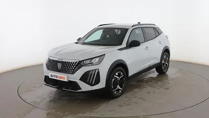 Usado Peugeot 2008 Allure 136 CV (100 kW) 2025 SUV