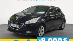 Usado 2015 Peugeot 208 Allure Utilitario | 7650 € (Buen precio)
