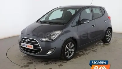 Usado Hyundai ix20 90 CV (66 kW) 2016 Gris Utilitario