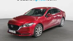 Rojo Usado 2023 Mazda 6 Exclusive-Line Berlina | 24.082 € (Precio justo)