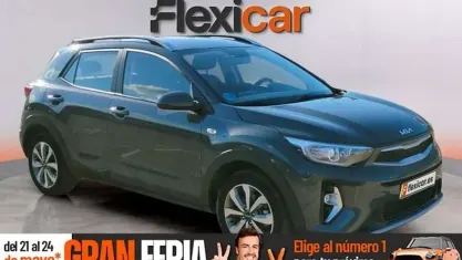 Usado Kia Stonic 101 CV (74 kW) 2021 Gris SUV