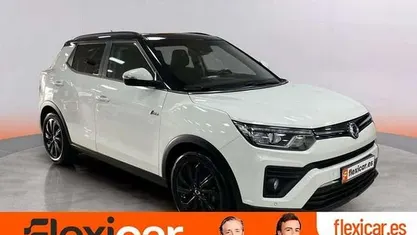Usado Ssangyong (KGM) Tivoli Limited 163 CV (119 kW) 2020 SUV