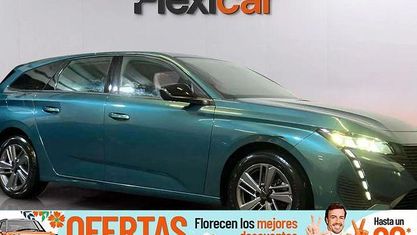 Usado Peugeot 308 Allure 131 CV (96 kW) 2022 Verde Berlina