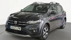 Gris Usado 2021 Dacia Sandero Essentiel Utilitario | 11.082 € (Buen precio)
