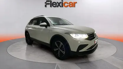 Usado VW Tiguan Life 150 CV (110 kW) 2021 SUV