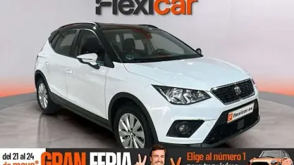 Usado Seat Arona Style 110 CV (80 kW) 2021 Blanco SUV