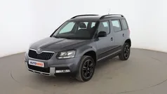 Gris Usado 2017 Skoda Yeti SUV | 11.699 € (Precio justo)