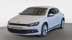 Rojo Usado 2010 VW Scirocco Coupe | 11.800 € (Precio justo)