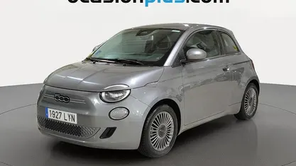 Usado Fiat 500e Icon 86 kW (118 CV) 2022 Gris Utilitario