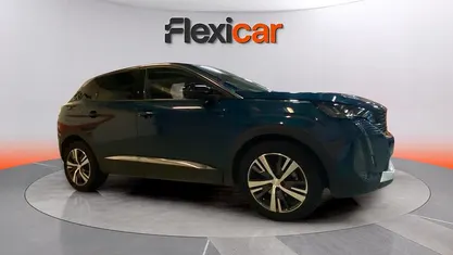 Usado Peugeot 3008 Allure 131 CV (96 kW) 2022 Monovolumen