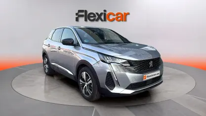 Usado Peugeot 3008 Allure 196 CV (144 kW) 2024 Gris SUV