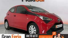 Rojo Usado 2022 Toyota Aygo X-play Utilitario | 11.190 € (Buen precio)
