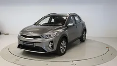 Plata Usado 2024 Kia Stonic SUV | 17.500 € (Precio justo)