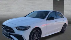 Blanco Usado 2023 Mercedes C200 AMG line Berlina | 43.900 € (Precio justo)
