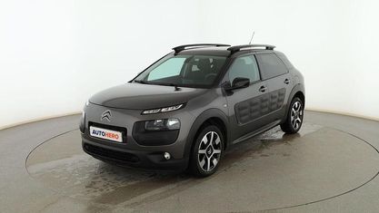 Usado Citroën C4 Shine 100 HP (73 kW) 2018 Cinzento SUV