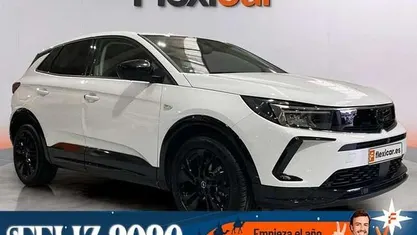 Blanco Usado 2023 Opel Grandland X SUV | 14.990 € (Precio justo)