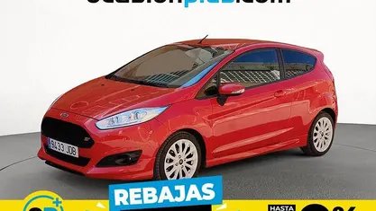 Rojo Usado 2015 Ford Fiesta Sport Utilitario | 8200 € (Buen precio)