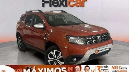 Używany Dacia Duster Journey 101 KM (74 kW) 2022 Pomarańczowy SUV