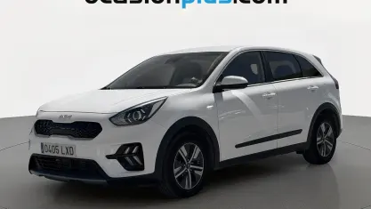 Usado Kia Niro 141 CV (103 kW) 2022 Blanco SUV