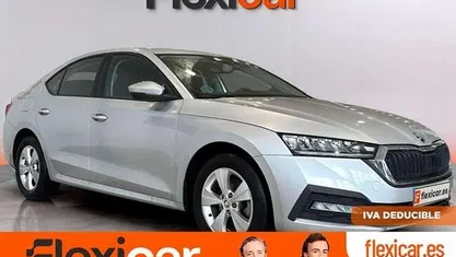 Usado Skoda Octavia Active 116 CV (85 kW) 2021 Gris Utilitario