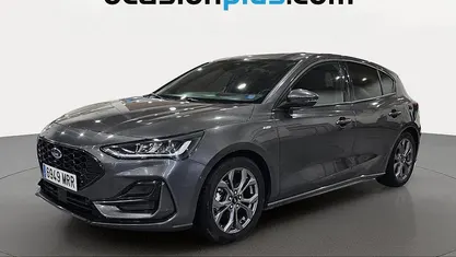 Usado Ford Focus ST-Line 155 CV (114 kW) 2024 Gris Utilitario
