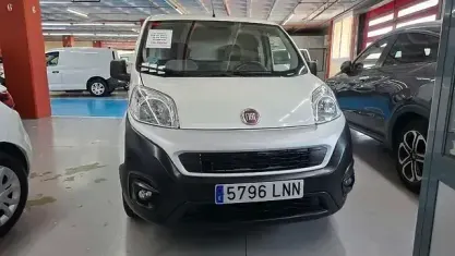Usado Fiat Fiorino 95 CV (69 kW) 2021 Blanco Monovolumen