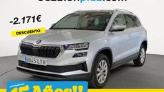Gris / plata Usado 2022 Skoda Karoq Ambition SUV | 23.450 € (Precio justo)