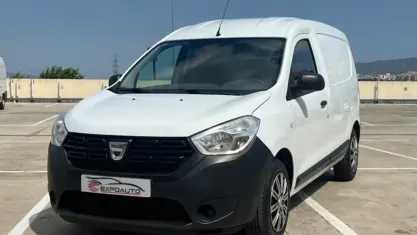Usado Dacia Dokker Essentiel 90 CV (66 kW) 2019 Monovolumen