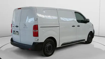 Käytetty Peugeot Expert 103 HP (75 kW) 2022 Valkoinen Van