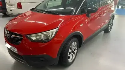Usado Opel Crossland X Excellence 110 CV (80 kW) 2017 Rojo SUV