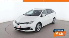 Blanco Usado 2017 Toyota Auris Active Familiar | 14.099 € (Precio justo)