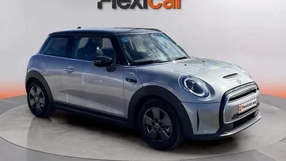 Gris Usado 2023 Mini Cooper Utilitario | 15.990 € (Buen precio)