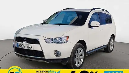 Usado Mitsubishi Outlander Motion 177 CV (130 kW) 2012 SUV