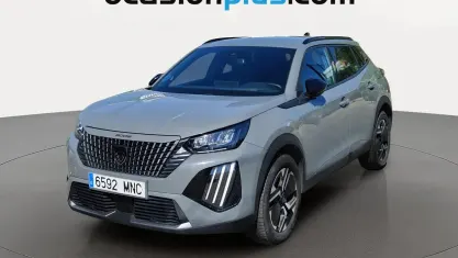 Usado Peugeot 2008 Allure 131 CV (96 kW) 2024 Gris SUV