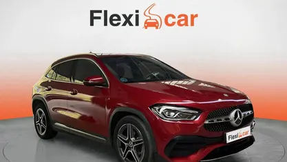 Usado Mercedes GLA200 150 CV (110 kW) 2021 SUV