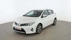 Blanco Usado 2014 Toyota Auris Hybrid Active Berlina | 14.199 € (Precio justo)