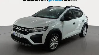 Usado 2023 Dacia Sandero Essentiel Utilitario | 14.819 € (Precio justo)