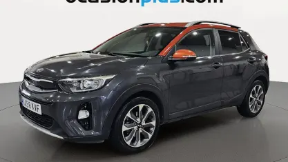 Usado Kia Stonic 101 CV (74 kW) 2019 Gris SUV
