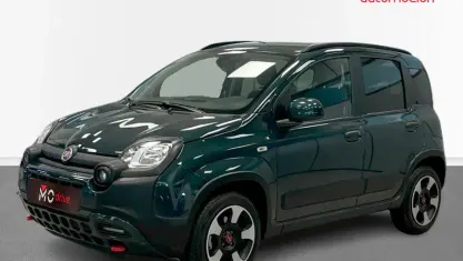 Usado Fiat Panda Cross Cross 70 CV (51 kW) 2024 Utilitario