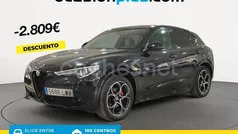 Negro Usado 2022 Alfa Romeo Stelvio Veloce SUV | 30.900 € (Precio justo)