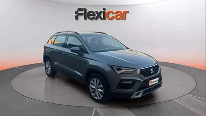Usado Seat Ateca Style 150 CV (110 kW) 2023 Gris SUV